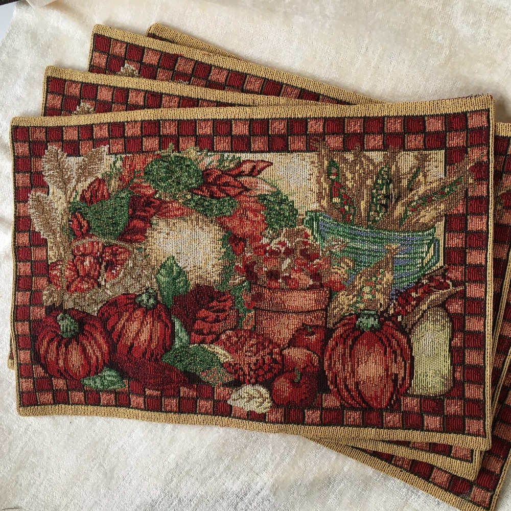 Set of 4 tapestry Harvest Autumn Thanksgiving placemats. 19x12"